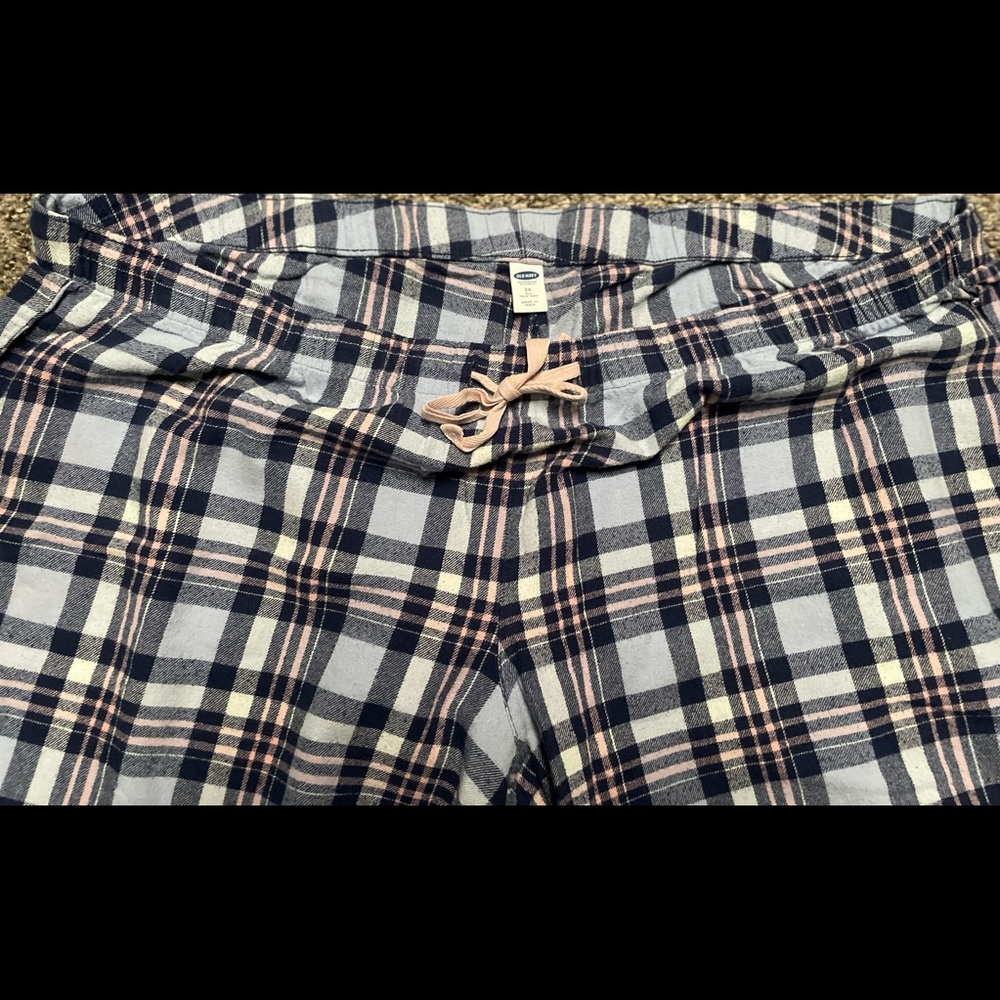 3 XL Old Navy Blue/Pink Plaid PJ’s